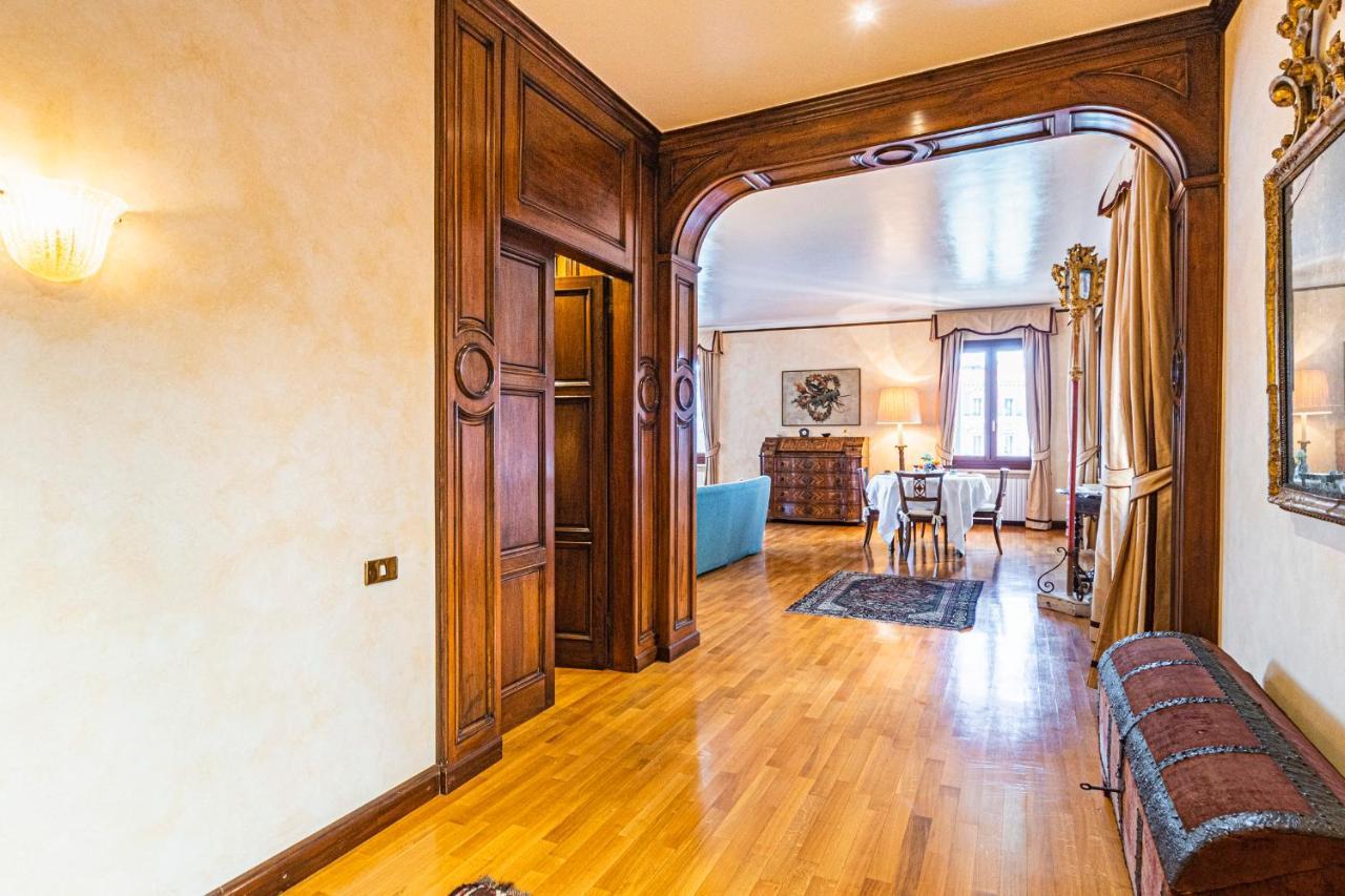 Ca' Pellegrini Luxury Grand Canal Veneţia Exterior foto